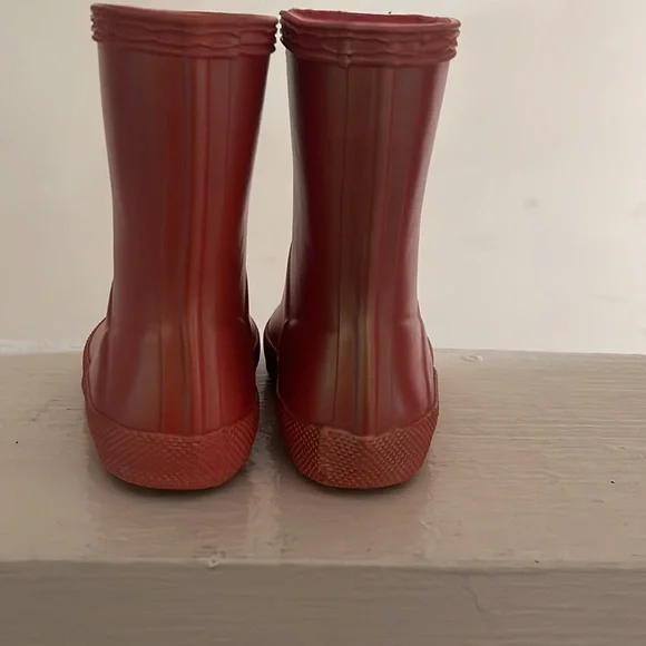 Hunter rain boots - Picture 3 of 5